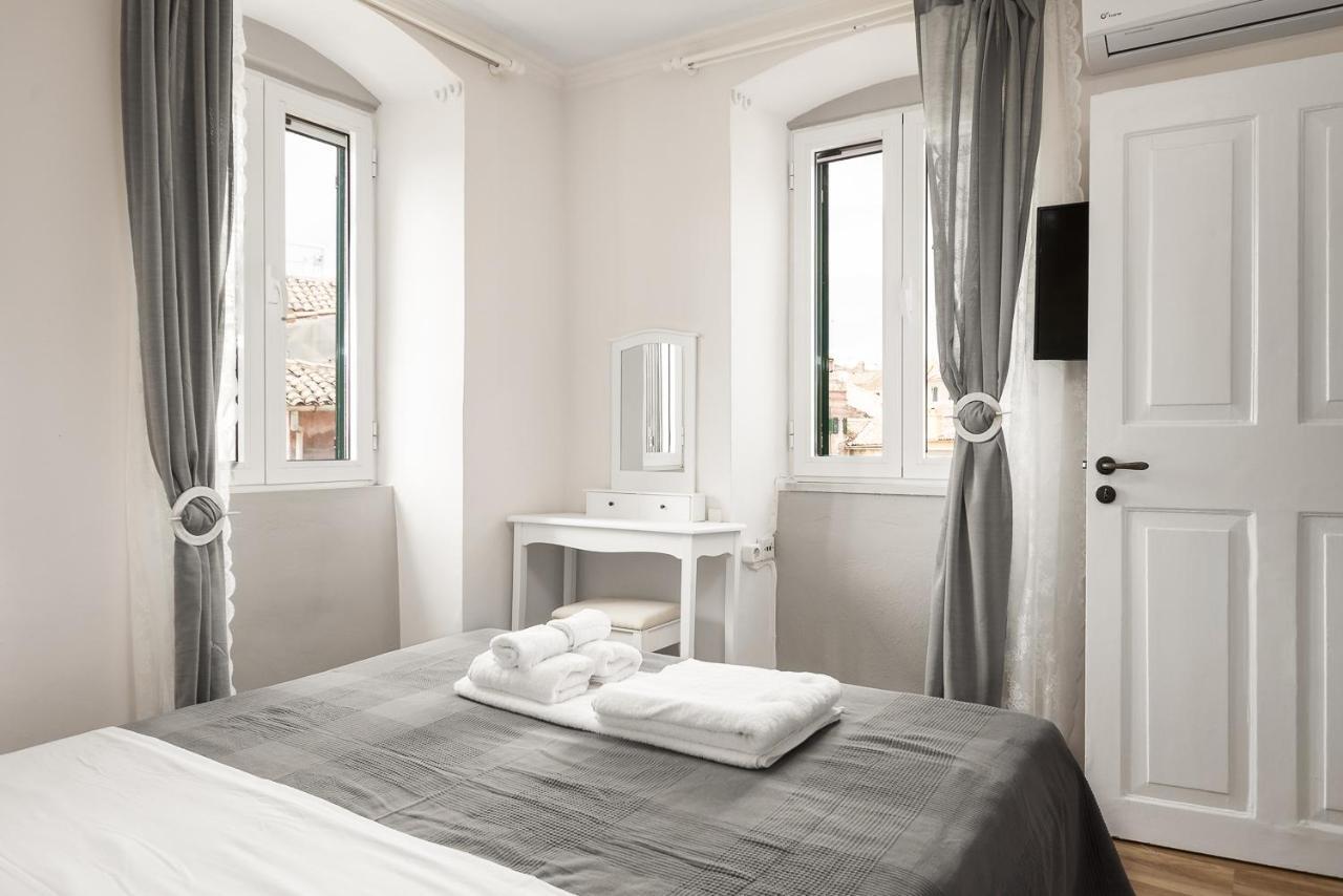 Sky Loft Corfu Old Town Apartments Exterior photo